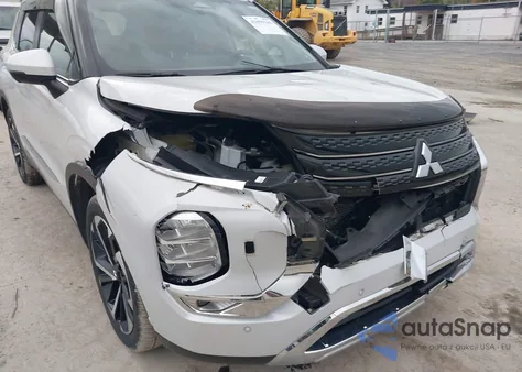 2022 Mitsubishi Outlander Black Edition S-Awc/Se 2.5 S-Awc/Se Launch Edition S-Awc from USA, damaged, VIN JA4J4UA85NZ088979